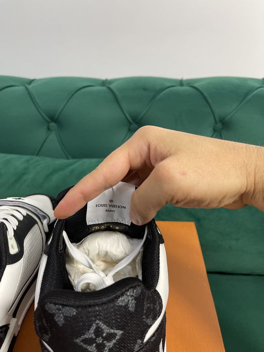 Adidasi Louis Vuitton piele naturala Full Box Premium colectie noua