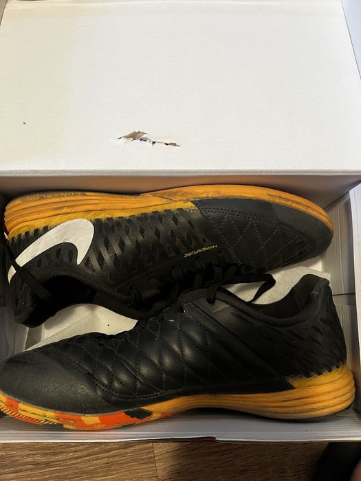 Футзалник сатылады