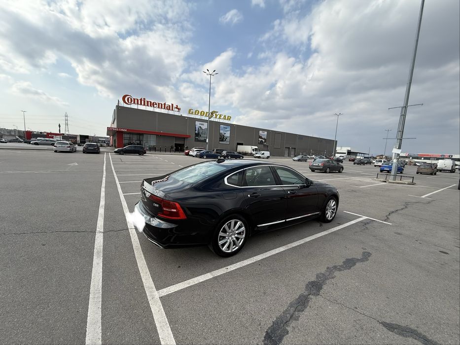 Volvo s90 d5 235 к.с.