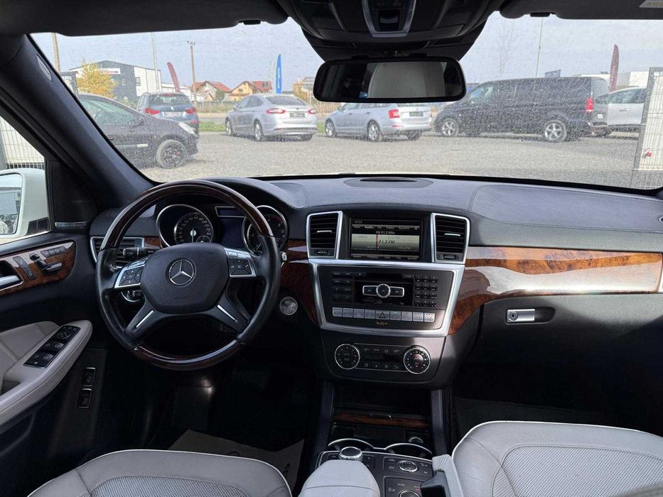 MERCEDES-BENZ GL 350 BLUETEC 4MATIC Rate Fixe Avans 0 Garantie Livrare