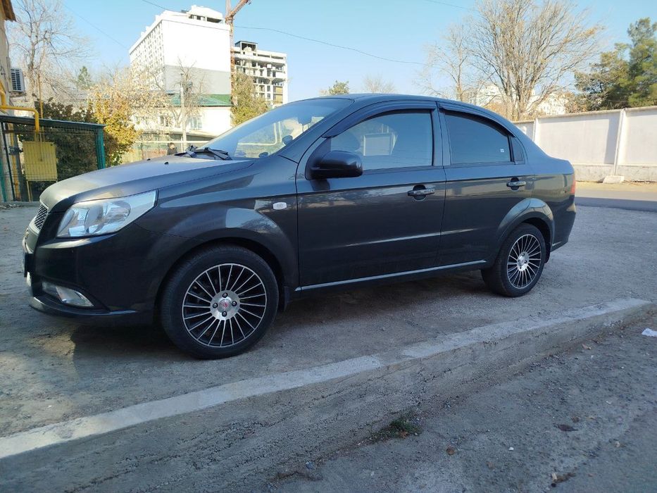 Нексия 3 в хорошем состоянии