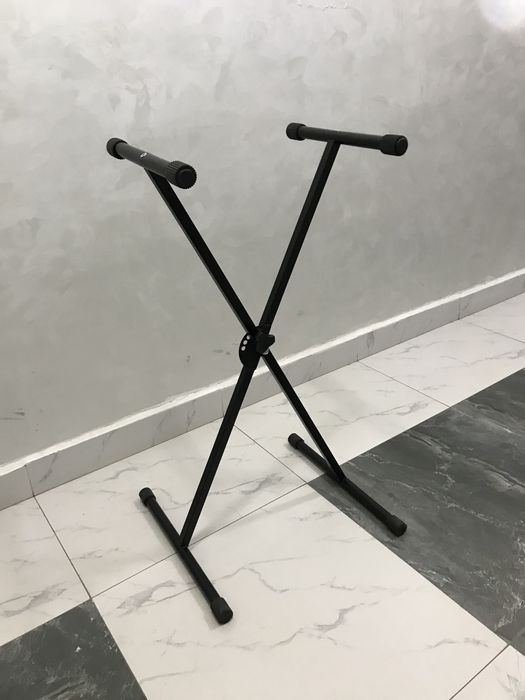 Подставка для синтезатора