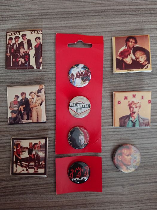 11бр значки 80те Bowie Def Leppard Police Duran Milli Beastie
