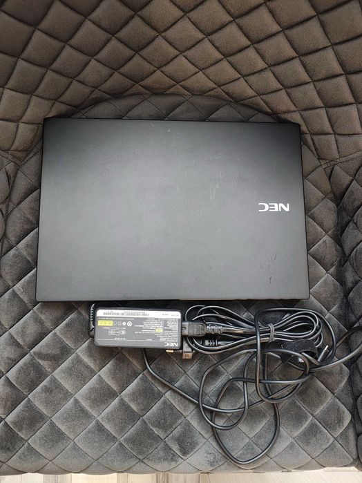 NEC VersaPro VB-7 13.3 IPS FHD i5-10210U 8GB RAM SSD 256GB Lenovo Thinkpad x13 stare excelenta incarcator original ultraportabil cat o faie A4