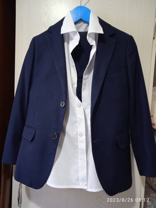 Школьная форма для мальчика  размер для 3-4 класса