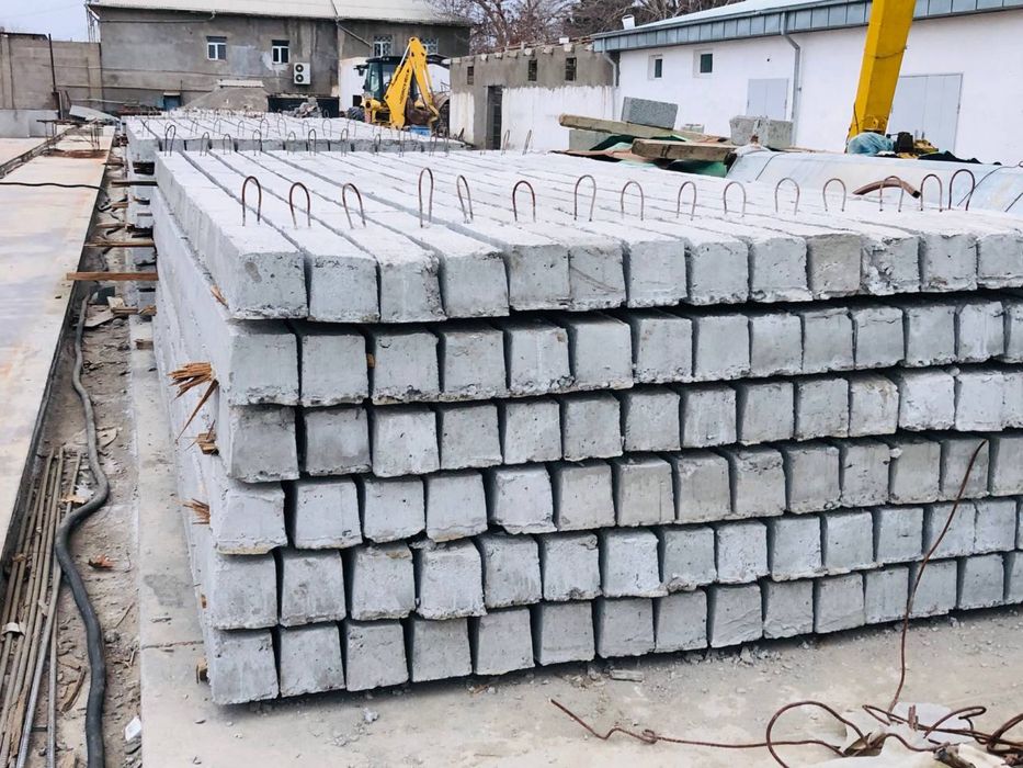 Beton stoykalar sotiladi.