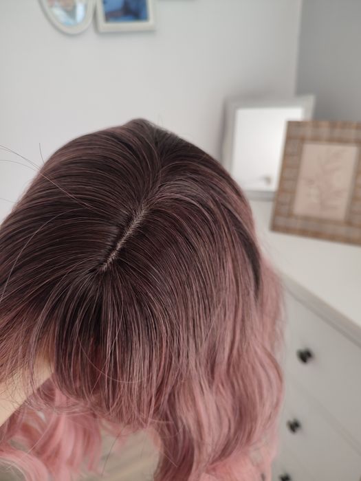 Дамски перуки боб