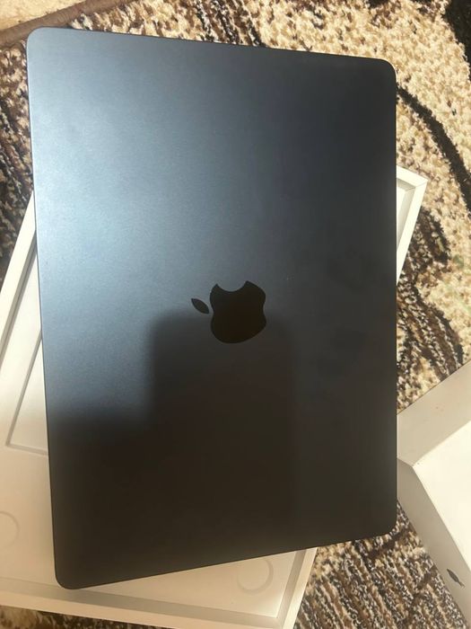 Macbook m2 air 16GB 256GB