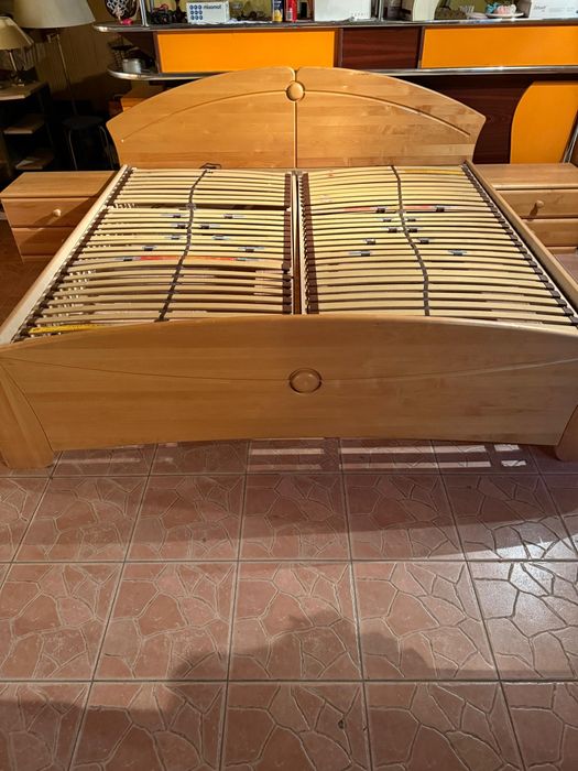 Dormitor complet din lemn masiv !