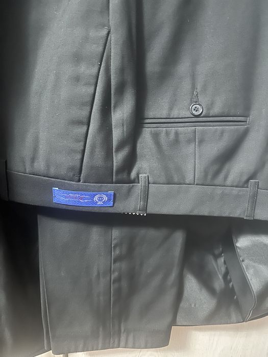 Продам мужской костюм