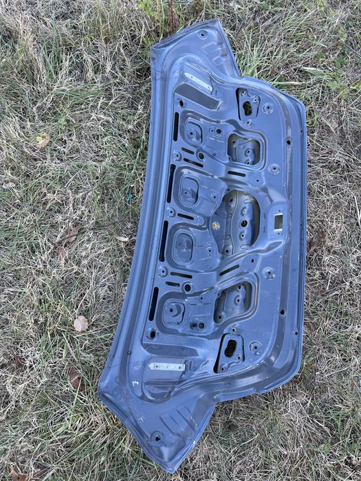 Capotă portbagaj hyundai elantra.