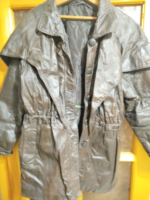 Женская куртка..