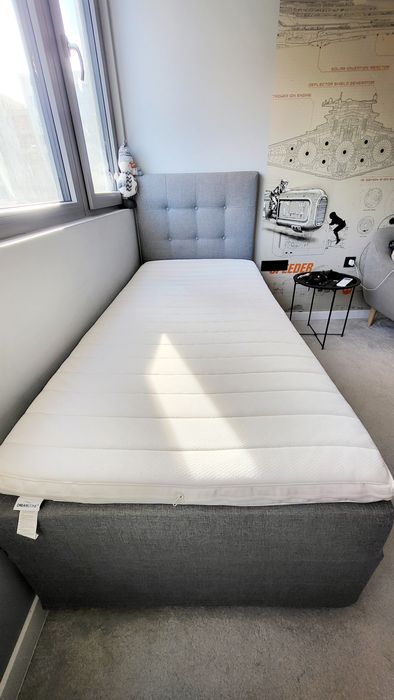 Легло +табла +матрак+вграден матрак 90/200