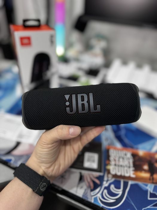 Портативная колонка JBL FLIP6
