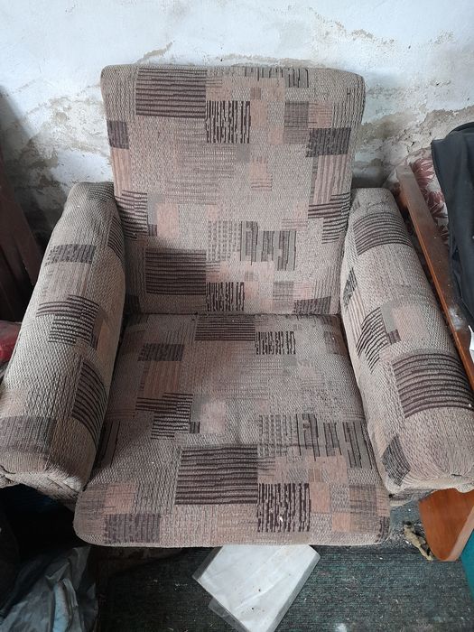 Продам два кресла