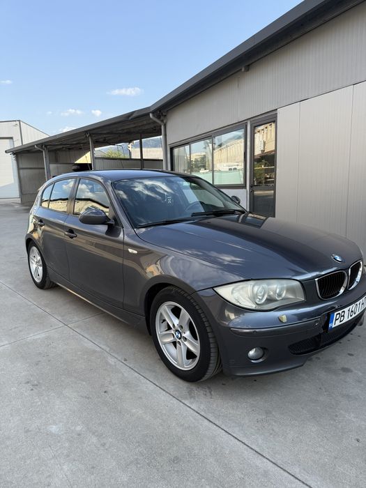 Продавам BMW 120i