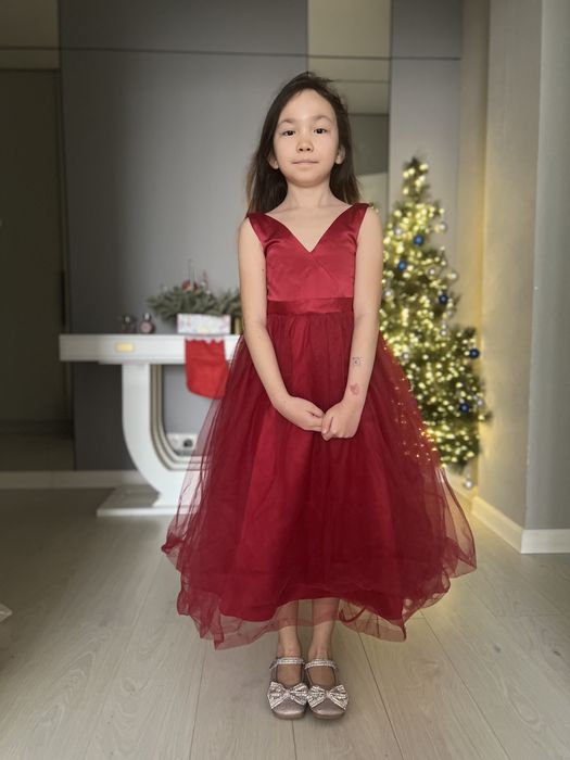 Платье пышное 6-7 лет