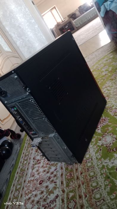 Системный блок ( на запчасть пойдет)