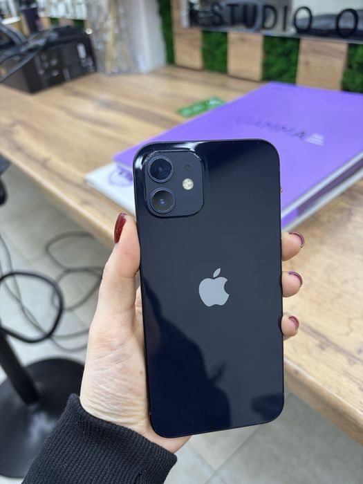 iPhone 12 256гб емкость аккумулятора 76%