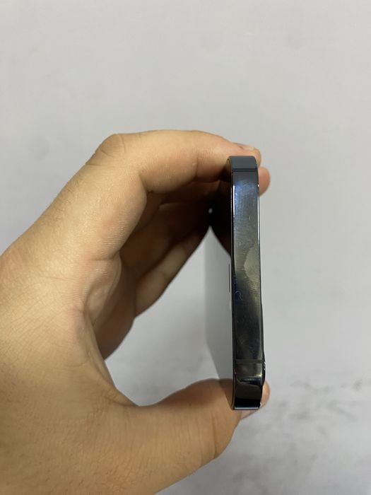 iPhone 12 Pro продам