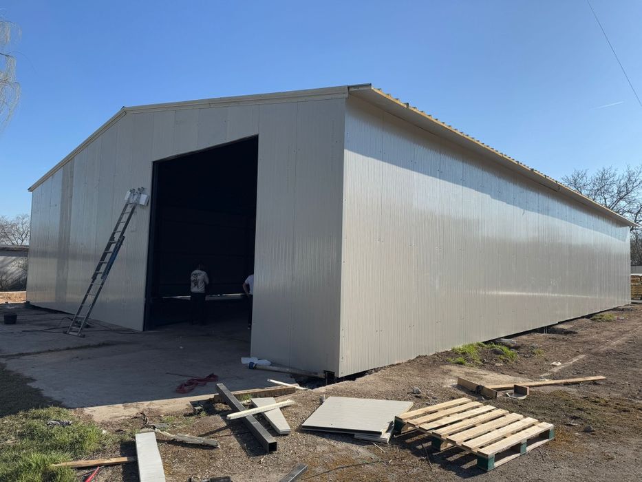 Hale structuri metalice orice dimensiuni