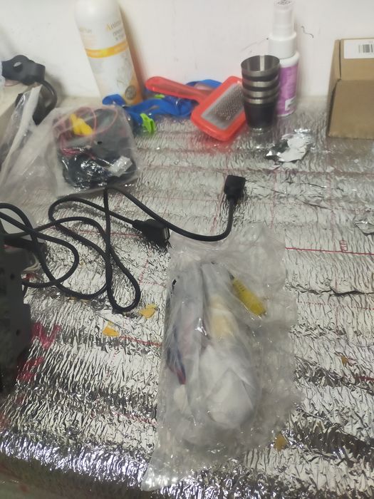 Продам магнитолу андроид HINZ