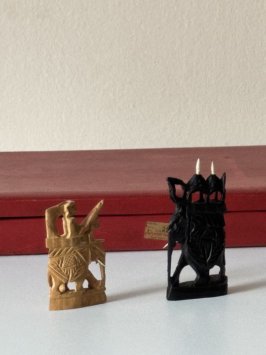 Продам старинные шахматы