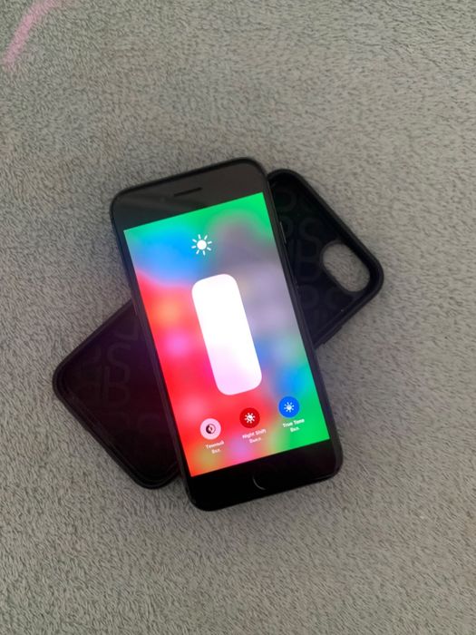 iPhone 8 64гб обмен