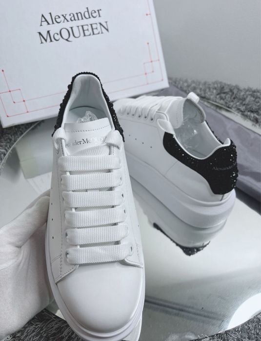 Adidasi Alexander Mcqueen CRYSTALS piele naturala white black