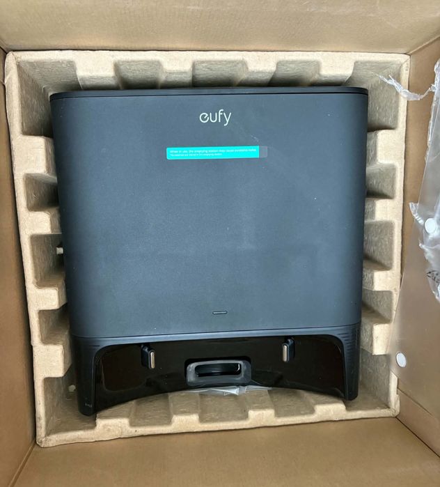 Роботизирана прахосмукачка Eufy G40 Hybrid+, черна, всмукателна мощност 2500 Pa, функция за почистване на под