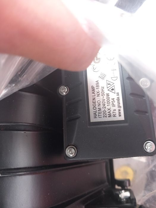 Lampă Halogen nefolosita