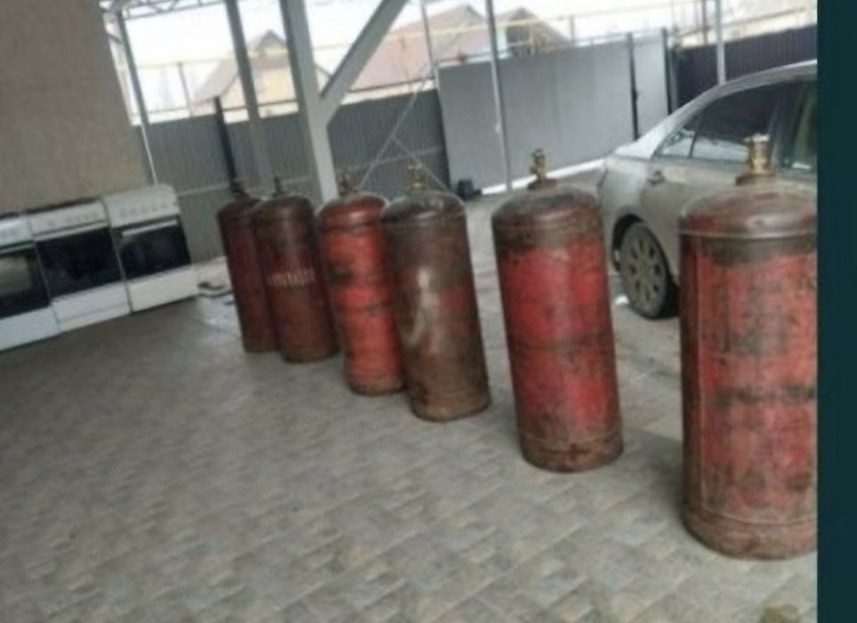 Газ балон большой и маленкий