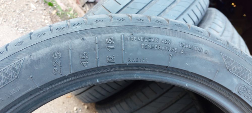 225 45 18 летни гуми