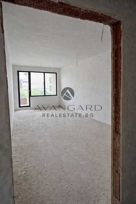 оф.25078 Многостаен апартамент до ГРАНДА