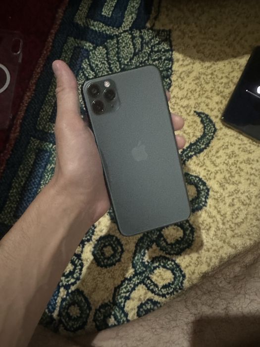 Iphone 11 pro max holati ideal