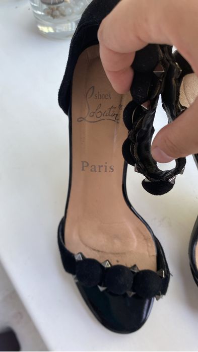 Продам босоножки