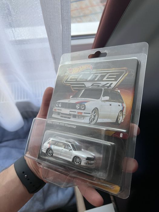 Hotwheels 318i bmw elite 64