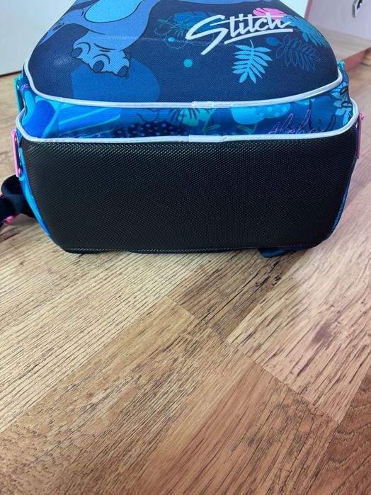 Ученическа раница Stitch