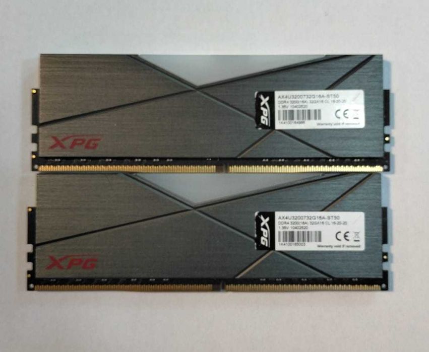 Memorie 64GB DDR4 3200 Calculator, Kit 2 x 32GB DDR4 3200 Adata XPG RGB
