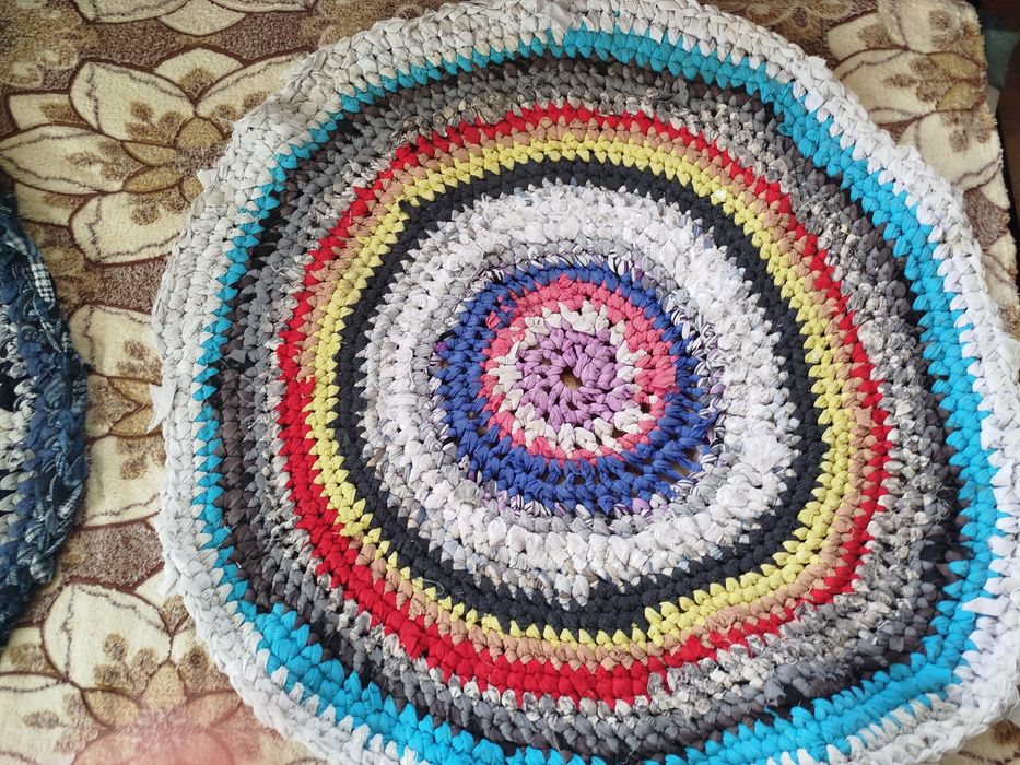 Вязаные кружки есть разных размеров