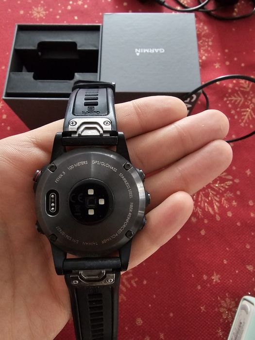 Garmin fenix 5, plus bratari de schimb