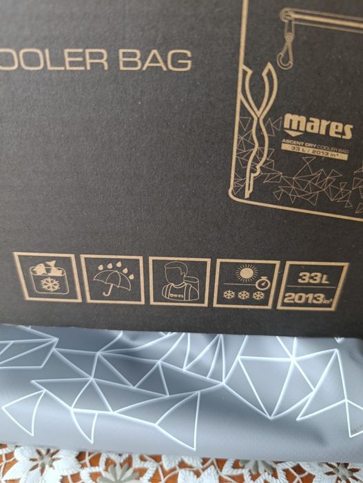 Хладилна чанта MARES