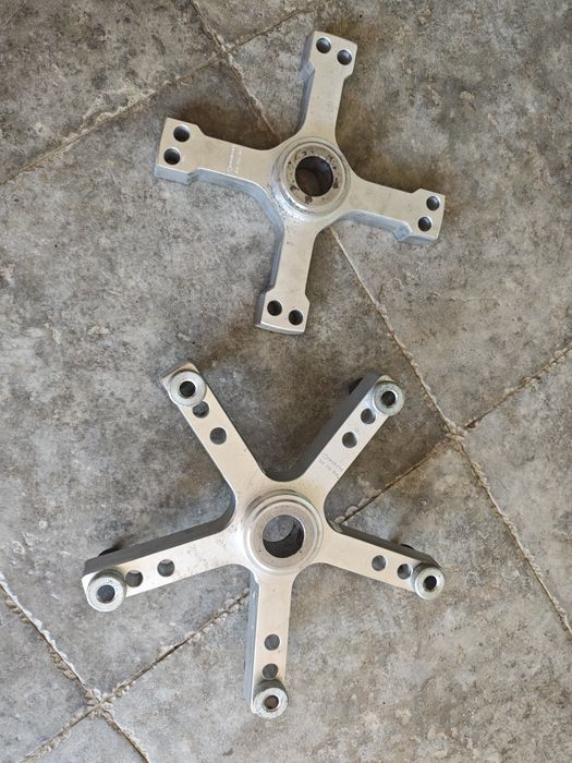 HAWEKA 700 400 004 + 700 400 005 set flanse echilibrare roti camioane pentru Corghi, Cemb, Hofmann , Reihmann