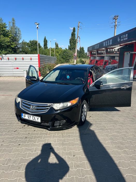 Se vinde Honda accord 2008