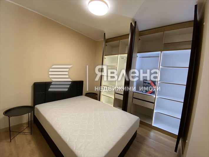Дава се под наем Тристаен апартамент в Варна, Бриз - 95 кв.м за 1000 € - Снимка #7