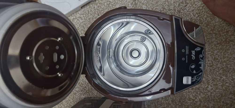 Термот Artel ART-TE-610 коричневый