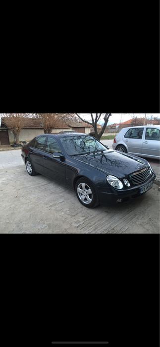 Mercedes benz E320