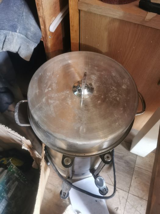 Fierbător profesional 8 litri vin fiert, ceai, apă