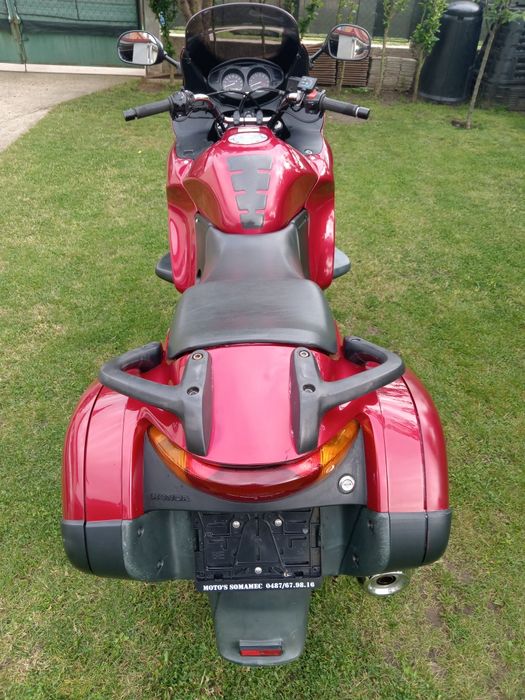 Honda Deauville NT650