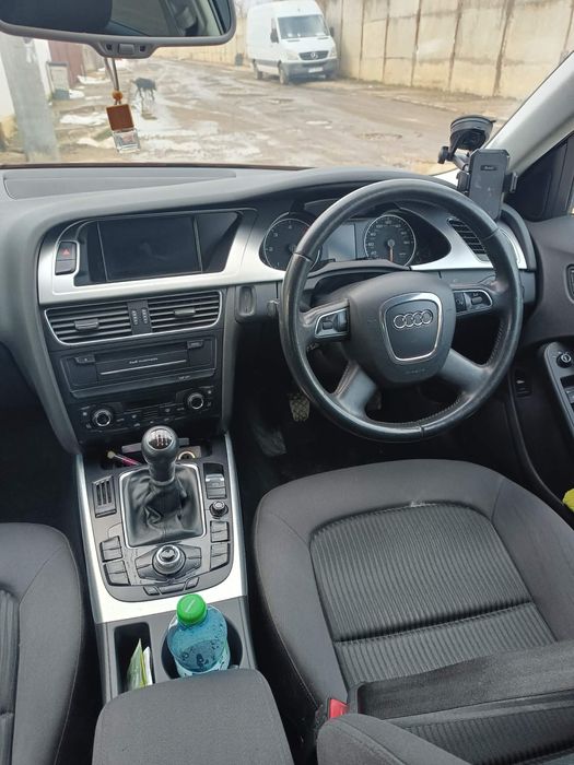 Audi A4 2.0 Diesel volan pe dreapta